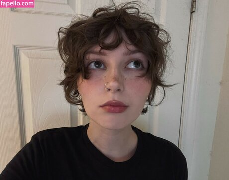 orgie lesbienne onlyfans haut de gamme des photos