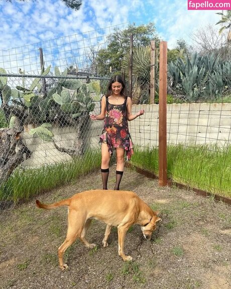 Lukita Maxwell modèle joli des photos