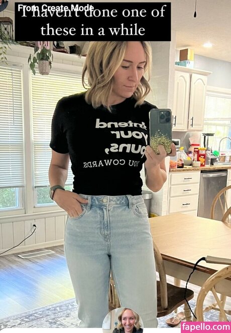 Andrea Forcum belle star du porno img