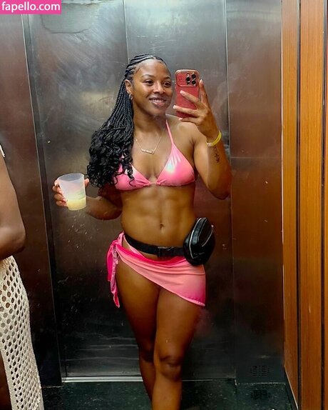 Kali Armstrong WWE modèle exclusif galeries