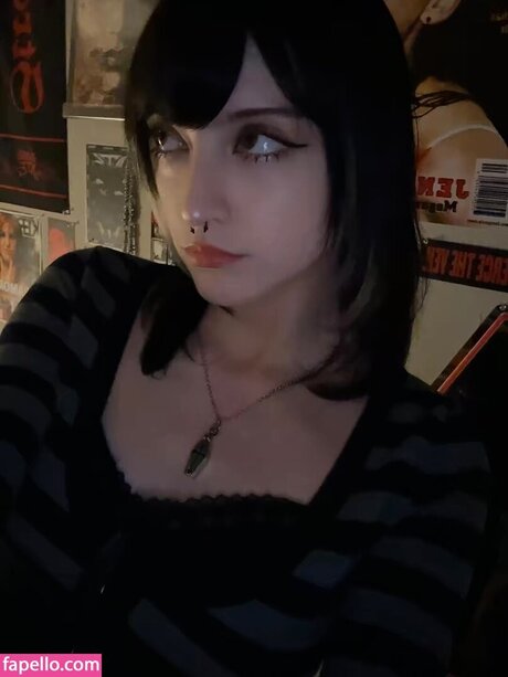 Vynomous actrice adulte photos