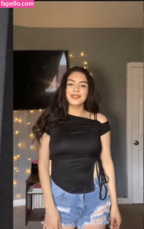 Tingly Asmr_ modèle nu collection