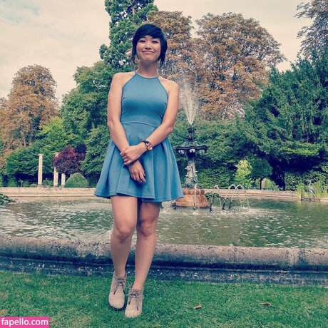 Julia Chow modèle image