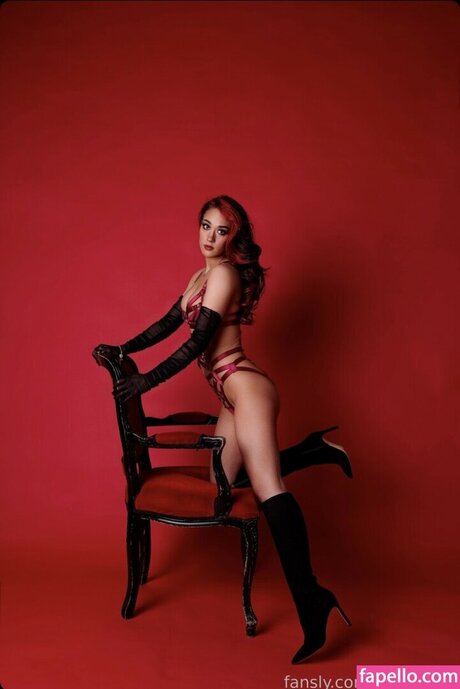 Queen Tofu top star galerie