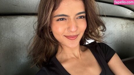 lunettes milf onlyfans assez chaud photo