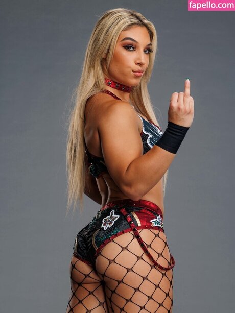 Thea Hail actrice adulte photos