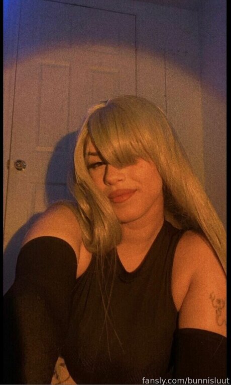 bunnisluut star du porno xxx des photos