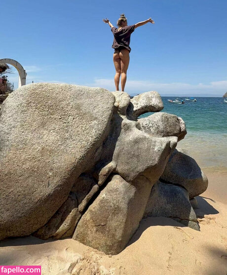 creampie blonde uniquementfans beau photo