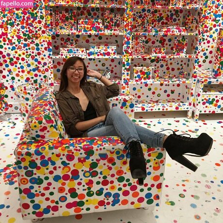 Sophia Phan nus de stars du porno archive