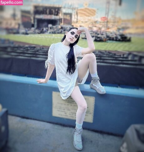 Amy Roberts modèle porno collection