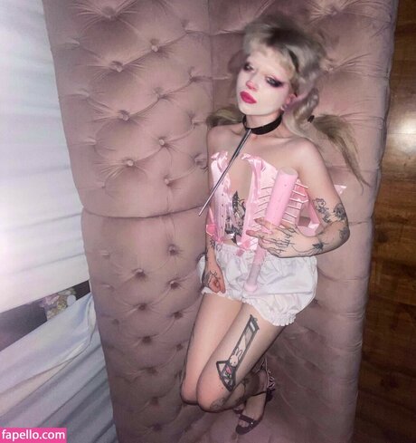 Jazmin Bean star du porno gratuit photo