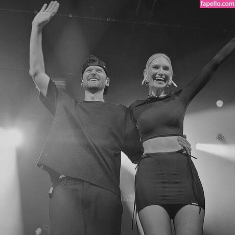 Carolin Niemczyk actrice sexy des photos