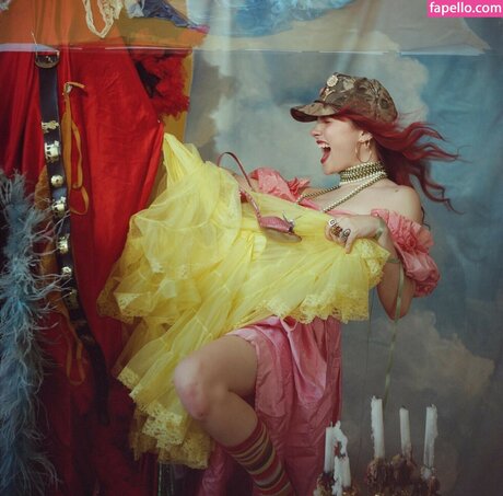 Ava Maybee actrice xxx galerie