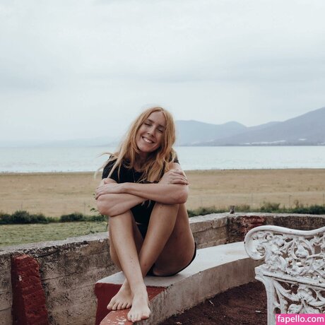 Chesca Ben modèle artistique des photos