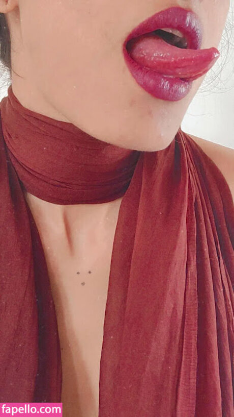 Jikki Nair art modèle images