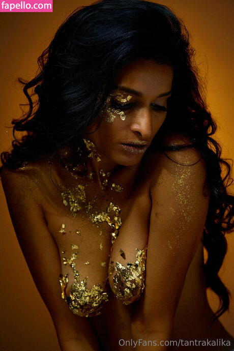 Jikki Nair star du porno de haute qualité galeries