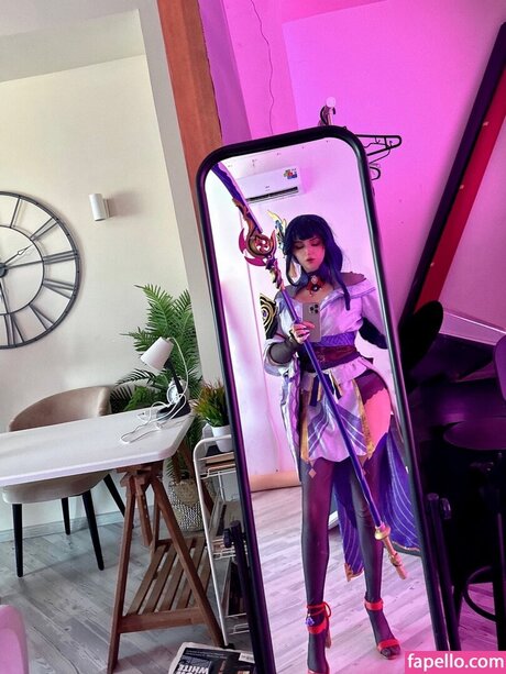 Elena Kyalviyainen actrice adulte photos