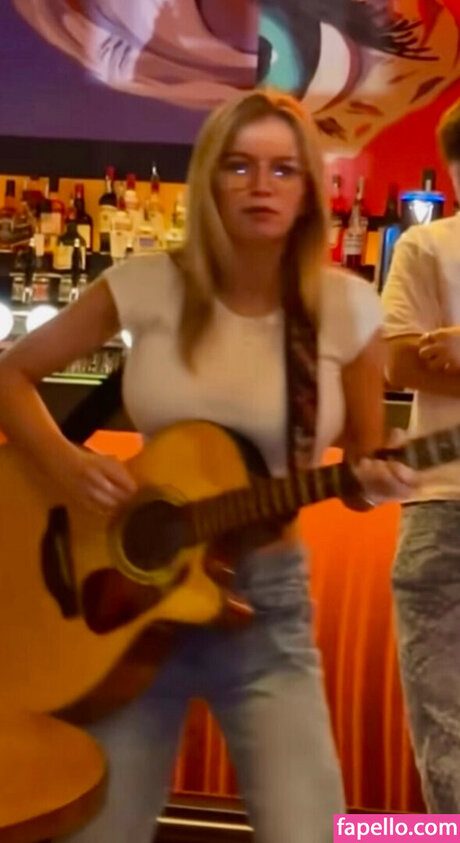 Zoe Clarke actrice nue img