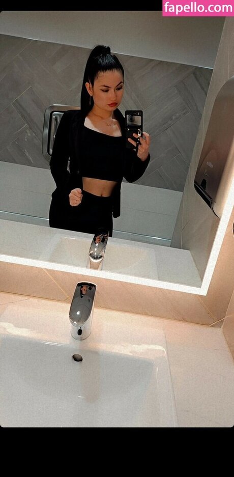 Chibixbeast modèle nu images