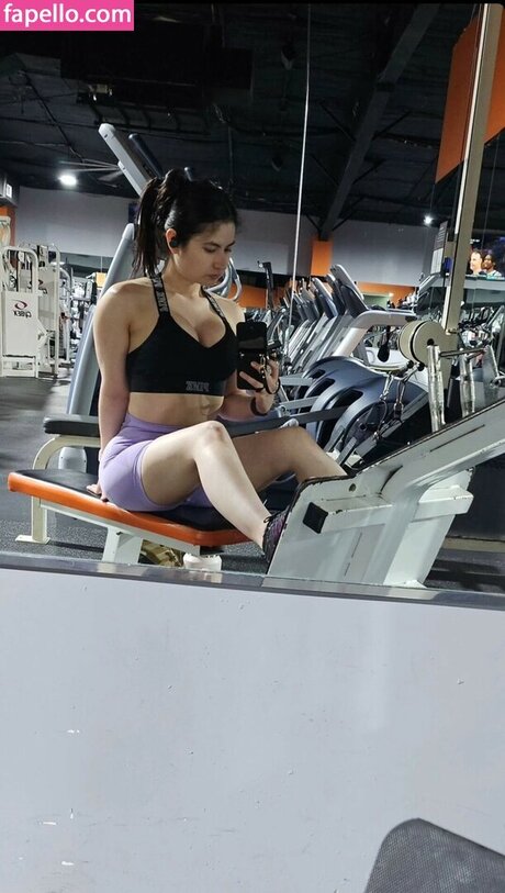 Chibixbeast actrice sexy galeries