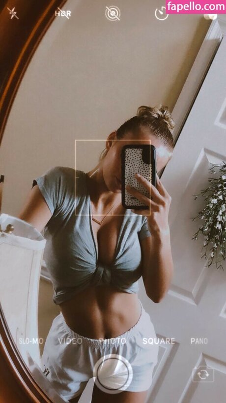 Madison Gritz meilleure star du porno image