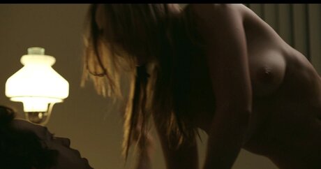 Alice Kremelberg star du porno gratuite img