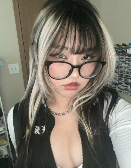 OffbrandTea star du porno chaude images