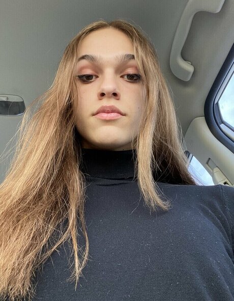 Cadence Marang modèles nus des photos