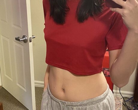 Cadence Marang mannequin image