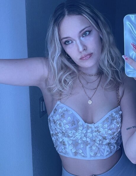 bienmichelle actrice porno des photos