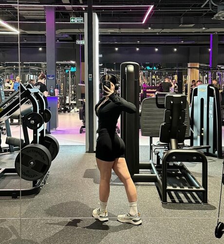 bysinnk star du sexe image