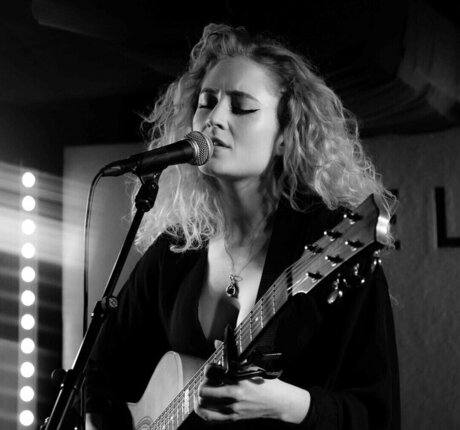 janetdevlin étoile chaude galeries