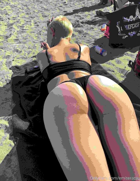 Emperiam star du porno en haute qualité photos