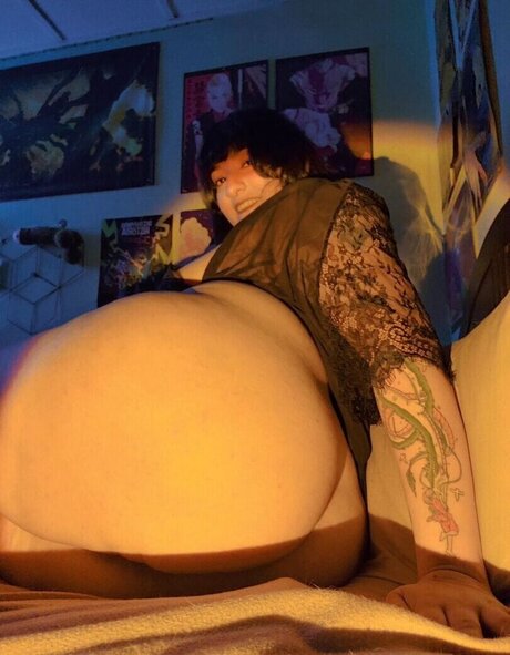 Sigiimiau modèle adulte photo