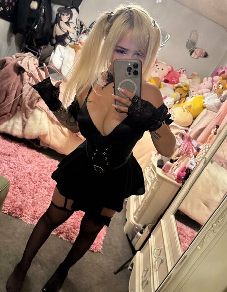 Ravegirlrori actrice chaude collection