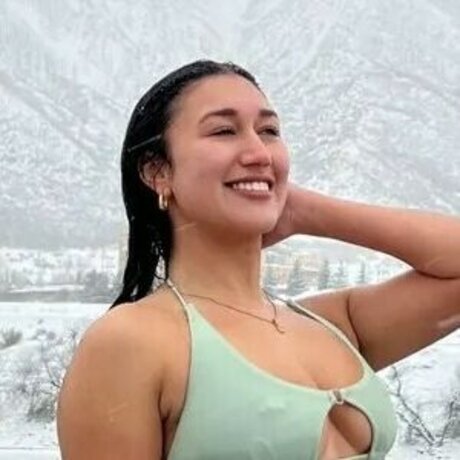 vvaleriatellez beau modèle galerie