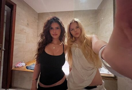 lindgrenrosie modèle artistique archive