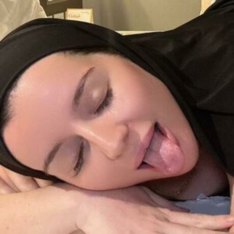 Lenadz modèle de haute qualité photos