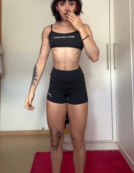 fans de nains à gros seins uniquement pornographique des photos