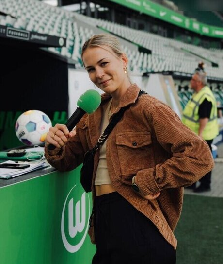 Merle Frohms star pornographique photo