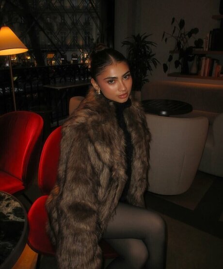 creampie transexuelle uniquementfans chaud belle photo