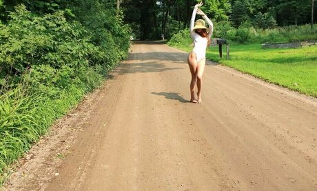 Aurorafoxxxx mannequin img