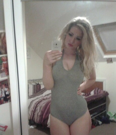 lingerie mature uniquement pour les fans sexy xxx des photos