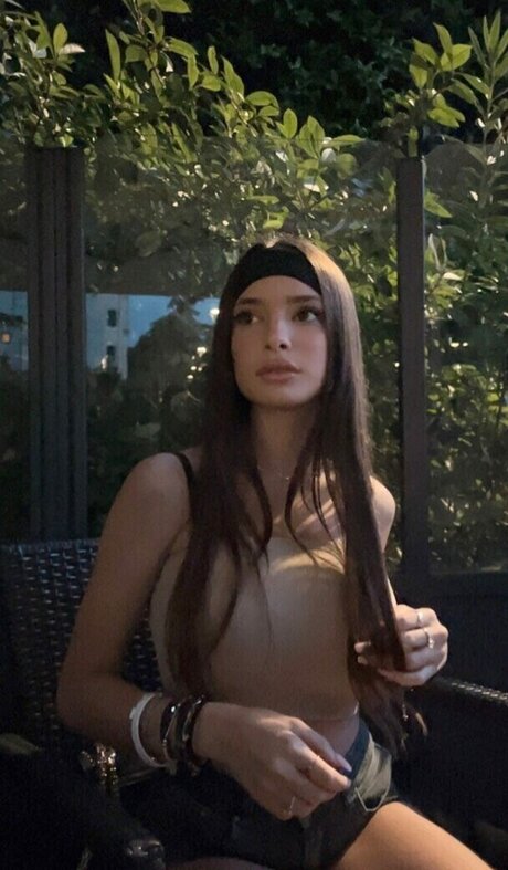 Sofia Gasparotto nus star du porno galeries