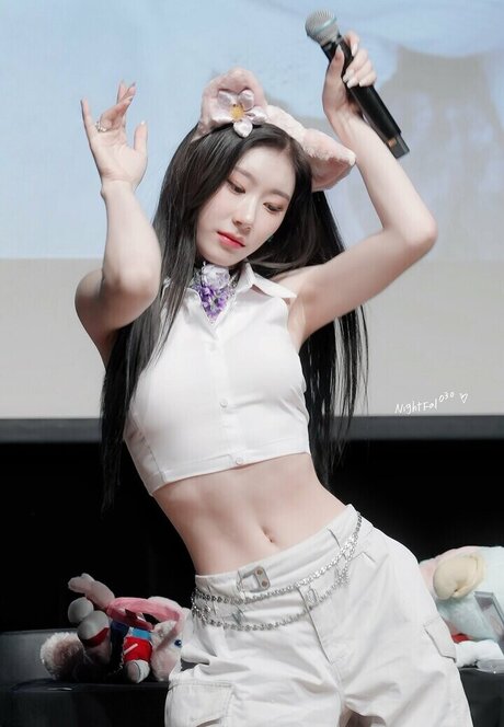 Chaeryeong star du porno érotique photo