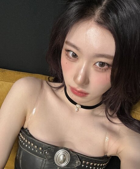 Chaeryeong actrice érotique image