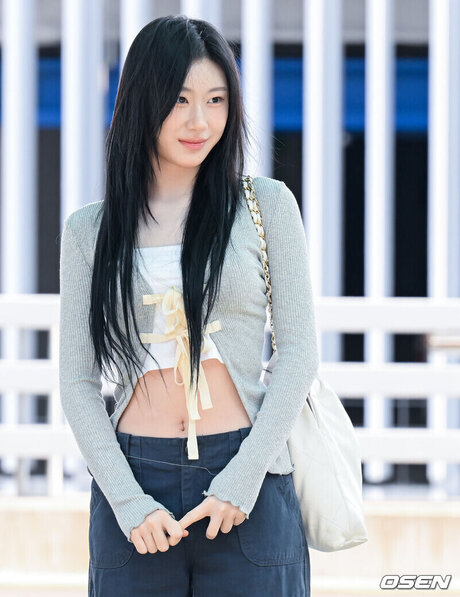 Chaeryeong modèle sympa photo