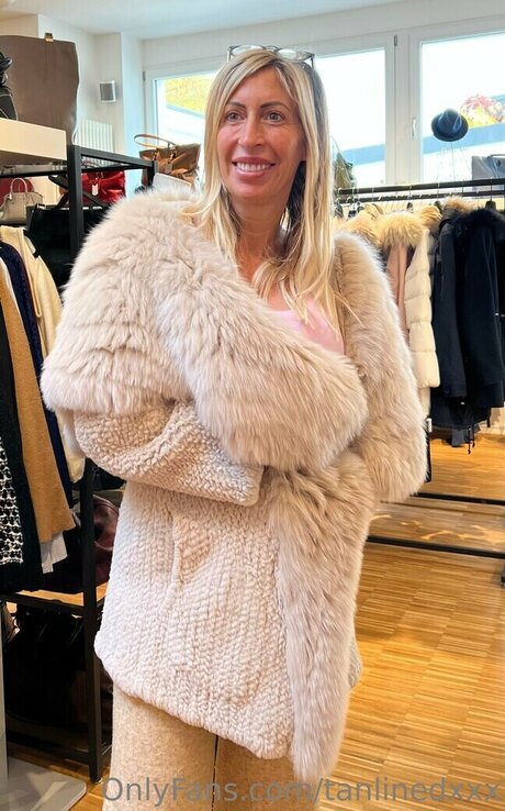 LetzBimbo actrice érotique img