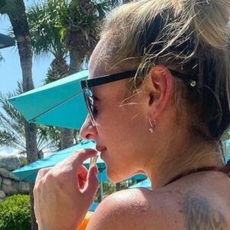 Carolina Monsalve étoile sexy image