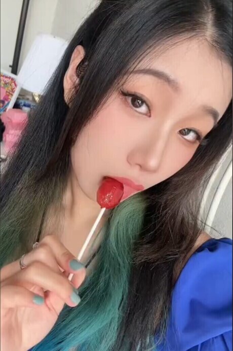 Shulun C_ actrice parfaite image